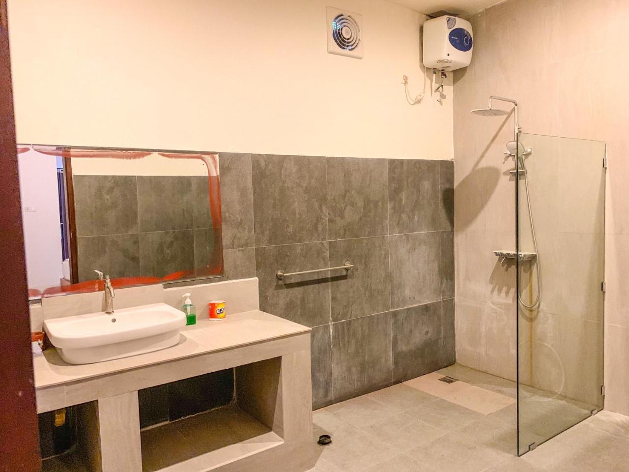 Lazy Inn Kuta  Εξωτερικό φωτογραφία